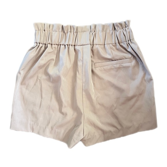 Shorts - Picture 2 of 2